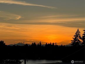 10047 Main Street 410, Bellevue WA 98004