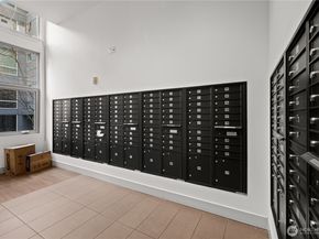 530 Broadway E 121, Seattle WA 98102