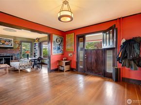 1602 Rucker Ave, Everett WA 98201