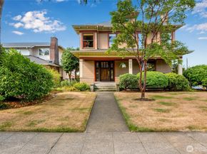 1602 Rucker Ave, Everett WA 98201