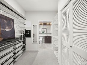 1760 NW 56th Street 309, Seattle WA 98107