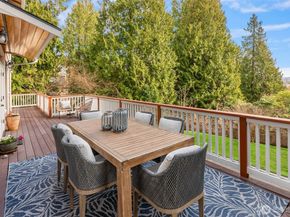 17122 32nd Avenue NE, Lake Forest Park WA 98155