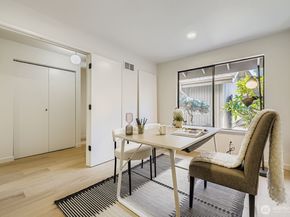 14208 NE 2nd Place, Bellevue WA 98007