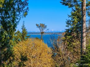 10700 NE Broomgerrie Road, Bainbridge Island WA 98110