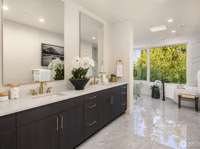 8243 W Mercer Way, Mercer Island WA 98040