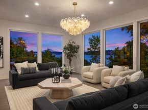 8243 W Mercer Way, Mercer Island WA 98040