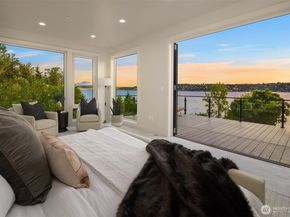 8243 W Mercer Way, Mercer Island WA 98040