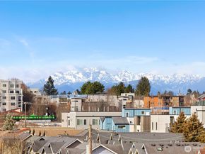 903 A NW 56th Street, Seattle WA 98107