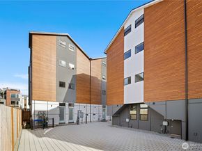 903 A NW 56th Street, Seattle WA 98107