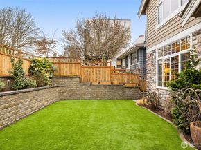 8360 Loyal Way NW, Seattle WA 98117