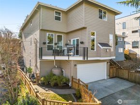 8360 Loyal Way NW, Seattle WA 98117