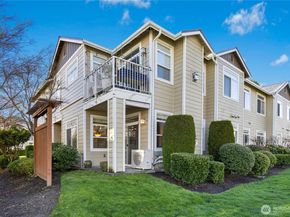 529 241st Lane SE, Sammamish WA 98074