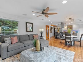 15612 38th Avenue NE, Lake Forest Park WA 98155