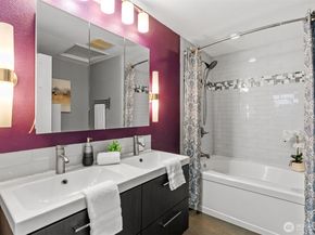 15612 38th Avenue NE, Lake Forest Park WA 98155