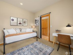 107 Jacolet Lane NW 107, Bainbridge Island WA 98110