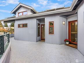 107 Jacolet Lane NW 107, Bainbridge Island WA 98110