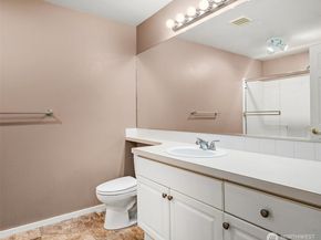 4325 NE 5th Court C101, Renton WA 98059