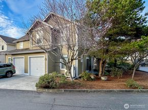 10543 NE Kingston Meadows Circle 354, Kingston WA 98346
