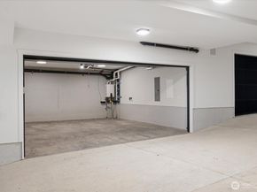 282 118th Avenue SE, Bellevue WA 98005