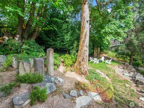 4465 W Mercer Way, Mercer Island WA 98040