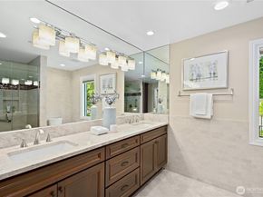 4465 W Mercer Way, Mercer Island WA 98040