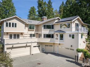 4465 W Mercer Way, Mercer Island WA 98040