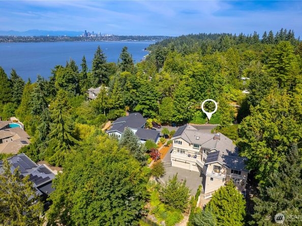 4465 W Mercer Way, Mercer Island WA 98040