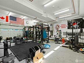 4465 W Mercer Way, Mercer Island WA 98040