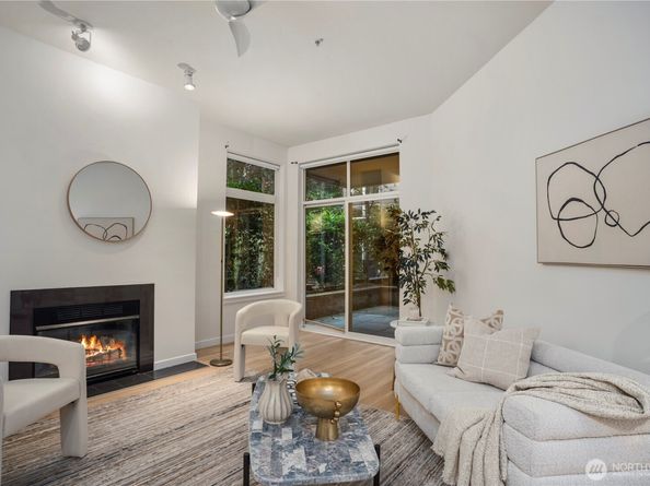511 7th Avenue 103, Kirkland WA 98033