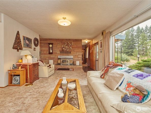1858 SE Cedar Road, Port Orchard WA 98367