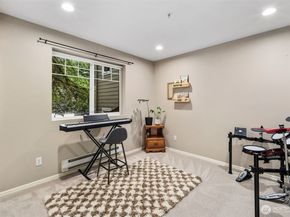 18501 SE Newport Way H236, Issaquah WA 98027