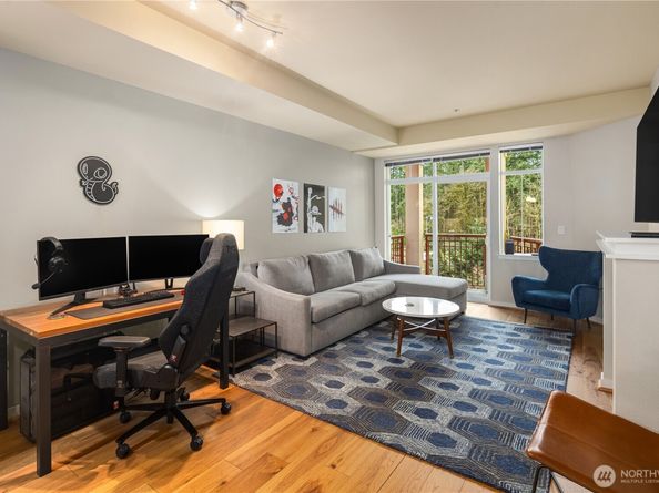 16141 Cleveland Street 401, Redmond WA 98052