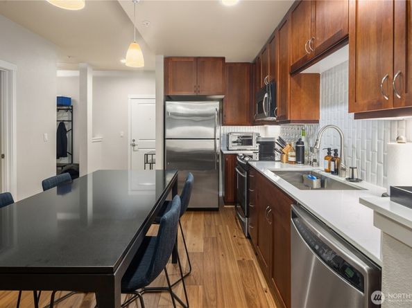 16141 Cleveland Street 401, Redmond WA 98052