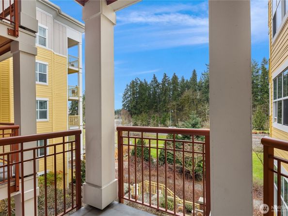 16141 Cleveland Street 401, Redmond WA 98052
