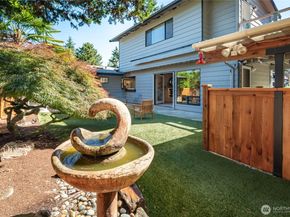 11627 NE 75th Street, Kirkland WA 98033