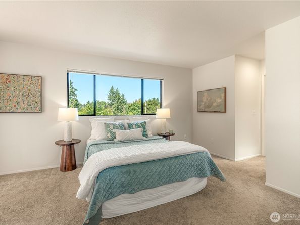 11627 NE 75th Street, Kirkland WA 98033