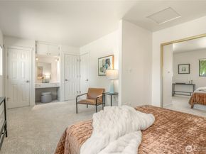11627 NE 75th Street, Kirkland WA 98033