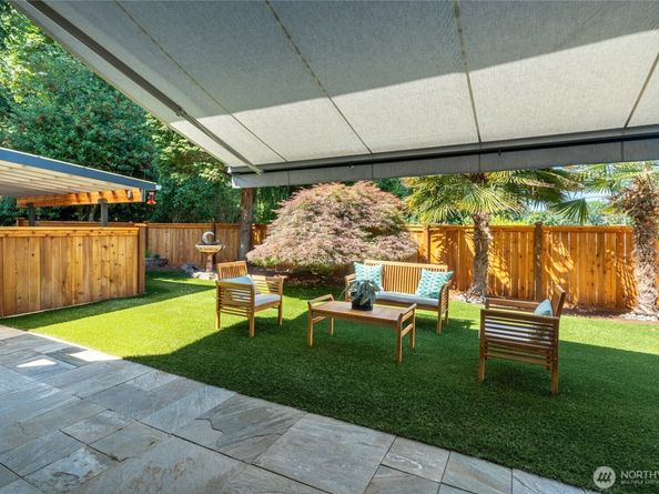 11627 NE 75th Street, Kirkland WA 98033