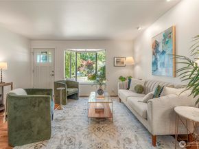 11627 NE 75th Street, Kirkland WA 98033