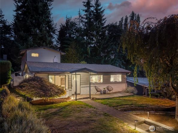 11627 NE 75th Street, Kirkland WA 98033