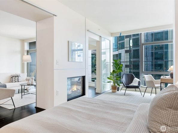 820 Blanchard Street 1609, Seattle WA 98121