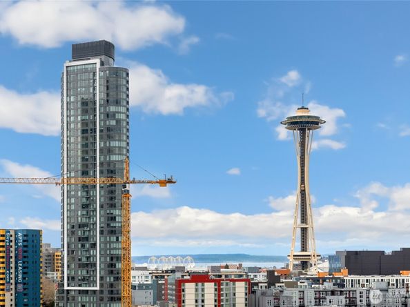820 Blanchard Street 1609, Seattle WA 98121
