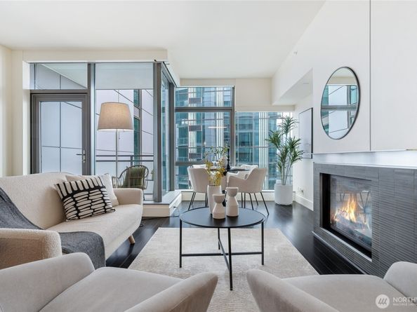 820 Blanchard Street 1609, Seattle WA 98121