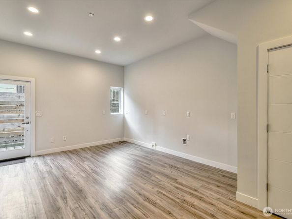 1919 24th Avenue S D, Seattle WA 98144