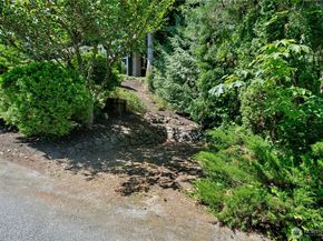 18945 NE 20th Court, Redmond WA 98052