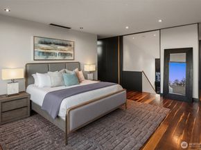 5221 37th Avenue NE, Seattle WA 98015