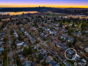 5221 37th Avenue NE, Seattle WA 98015