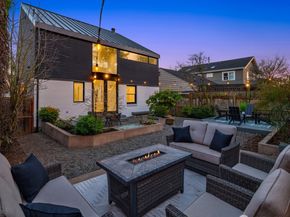 5221 37th Avenue NE, Seattle WA 98015