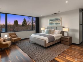 5221 37th Avenue NE, Seattle WA 98015