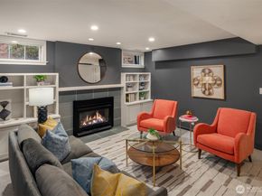 5221 37th Avenue NE, Seattle WA 98015